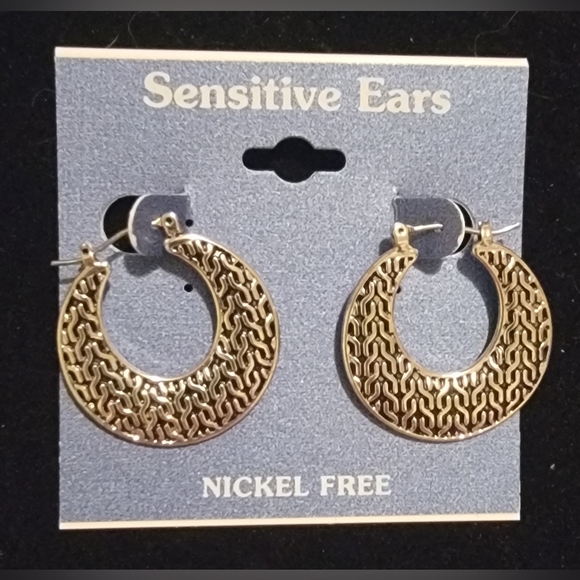 Hoop Earrings - Picture 2 of 2